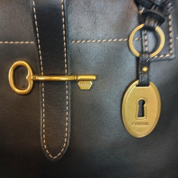 Fossil Black Leather Tote Computer Bag - Picture 2 of 9